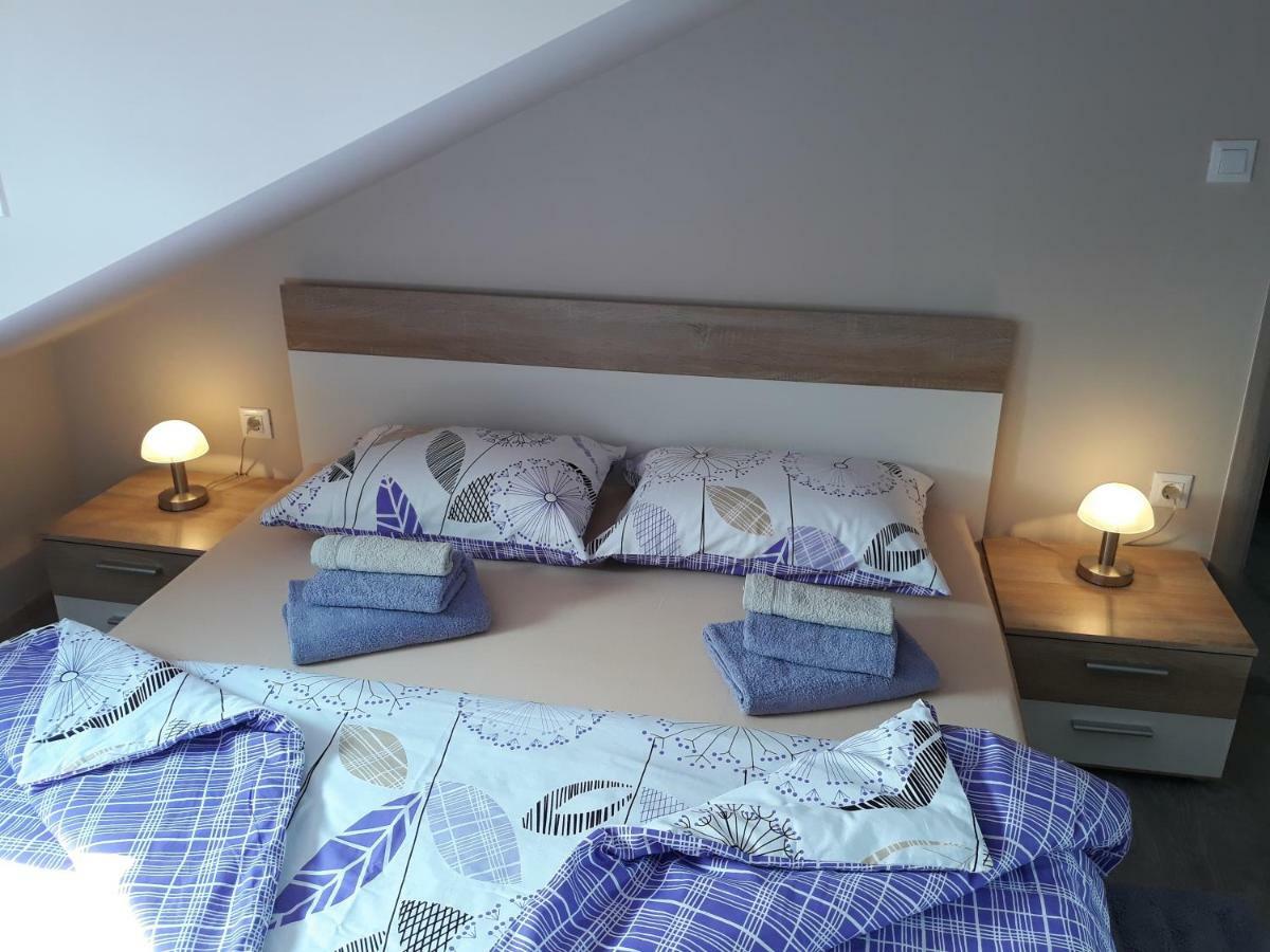 Center Apartment Dalu Пула Екстер'єр фото